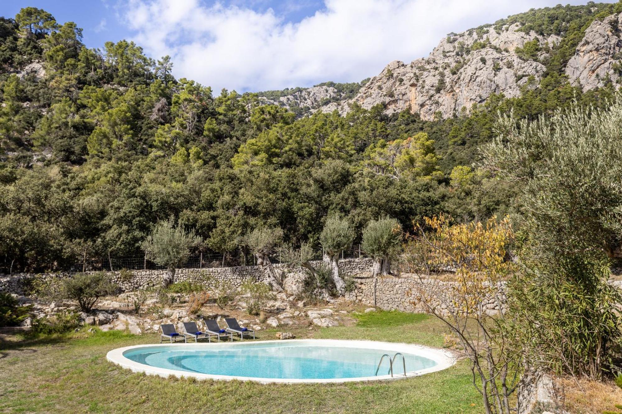 Honor Vell - Hidden Valley Retreat