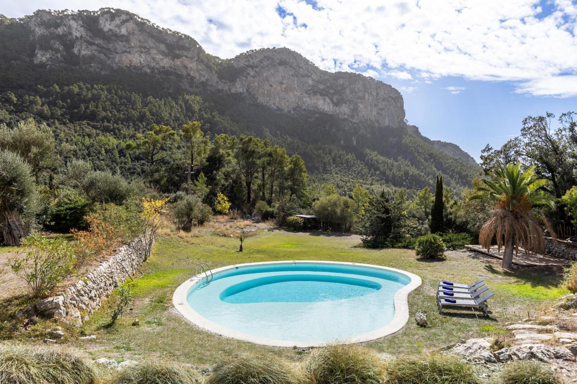 Honor Vell - Hidden Valley Retreat